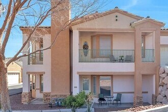 Building Photo - 237 Garrett Ln