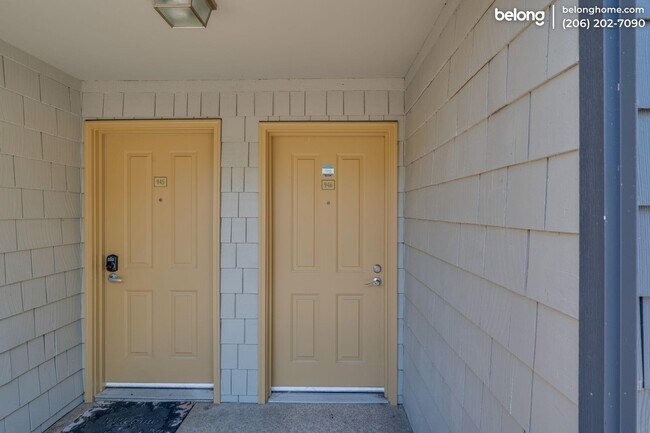 Building Photo - 7309 Sand Point Way NE
