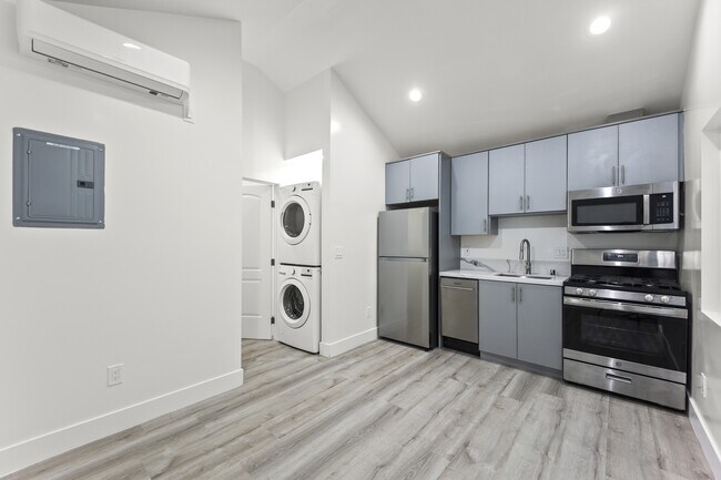 Foto del edificio - 1327 23rd St
