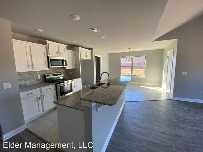 Building Photo - 3 br, 2 bath House - 802 SW Cabriolet Street