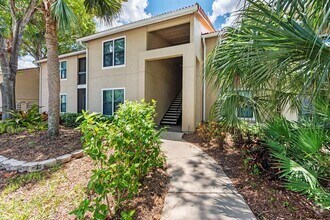 Building Photo - 4057 Crockers Lake Blvd
