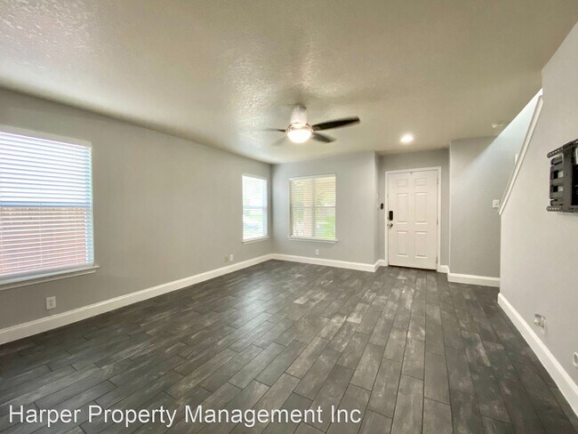 Foto del edificio - 3 br, 2.5 bath House - 4951 Bending Trail