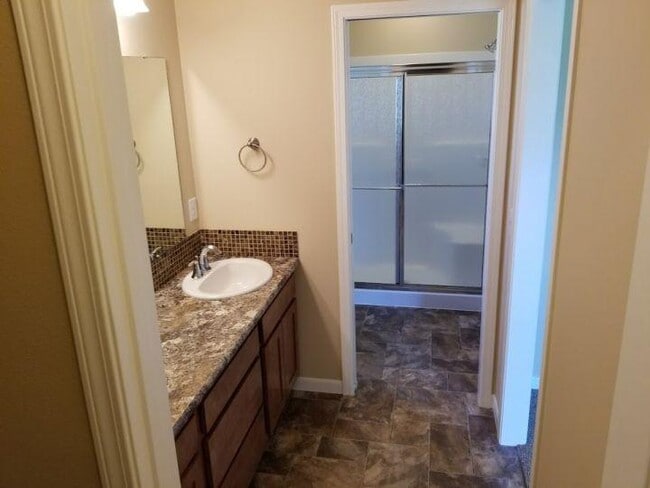 Building Photo - 3 bedroom in Billings MT 59106