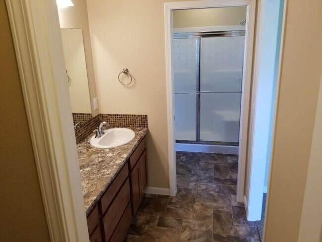 Foto del edificio - 3 bedroom in Billings MT 59106