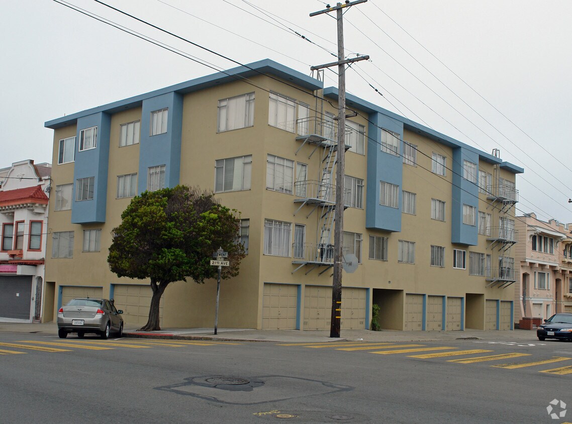 Foto del edificio - 295 21st Ave