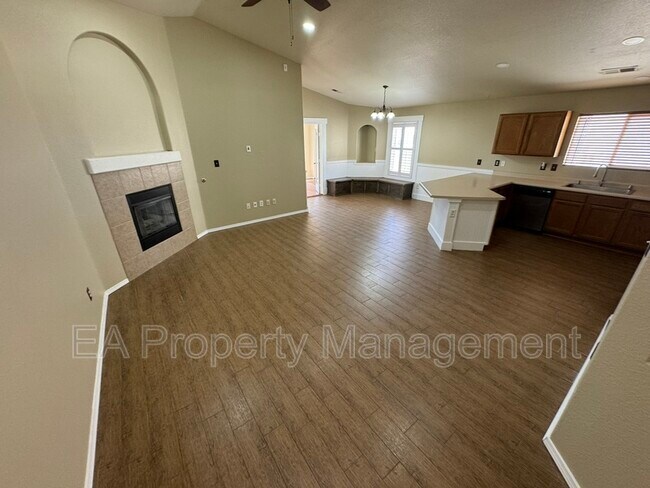 Foto del edificio - 548 Peaceful Meadows Dr NE