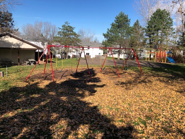 Building Photo - Covington Valley Estates