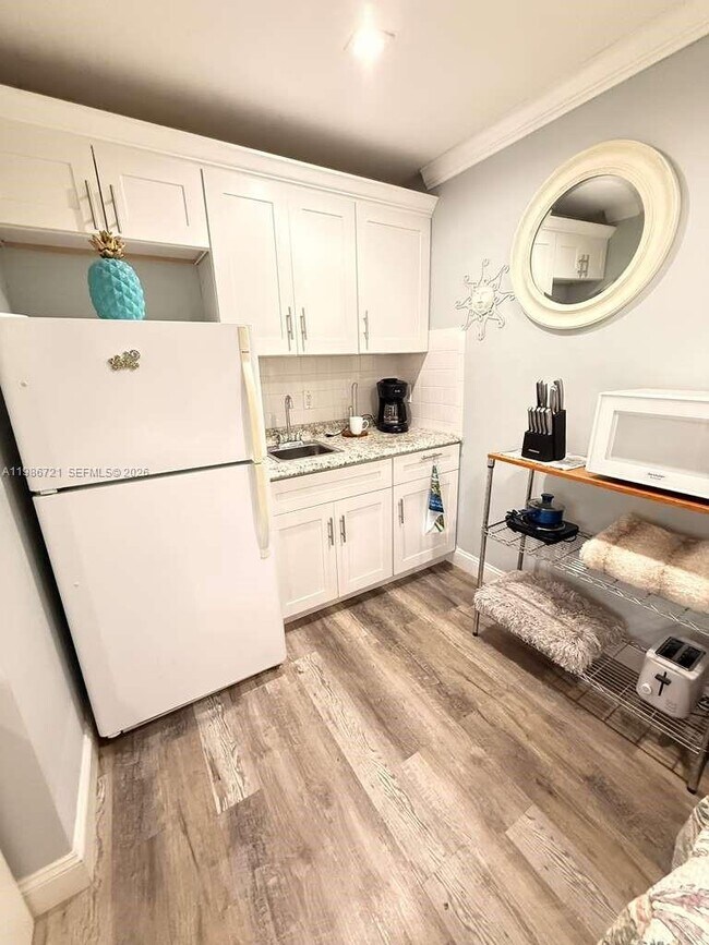 Foto del edificio - 57 NE 24th St