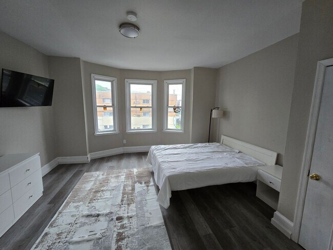 Foto del edificio - 4915 N 13th St