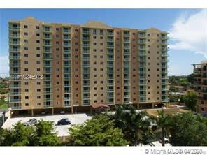 Foto principal - 3500 Coral Way