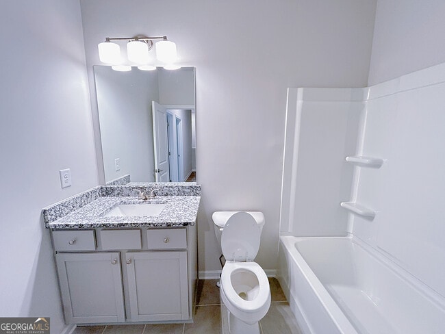 Building Photo - 2582 Mls Cmn Dr