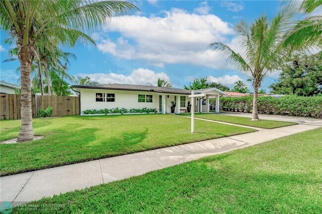 Foto del edificio - 2110 NE 52nd Ct