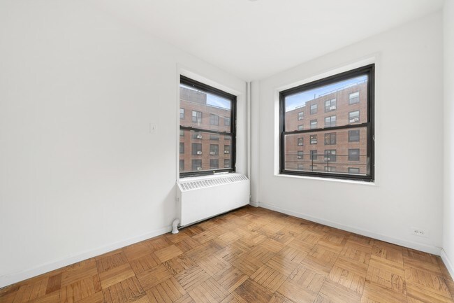Foto del edificio - Clinton Hill Coop