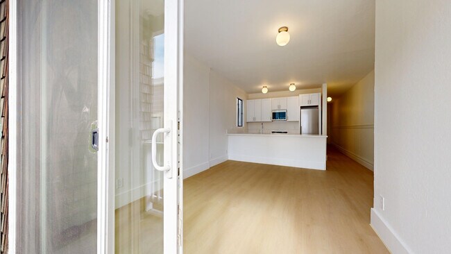 Foto del edificio - 1659 Grant Ave