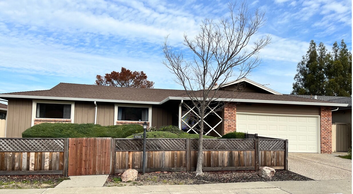 1708 Toledo Ave Burlingame - 1708 Toledo Ave