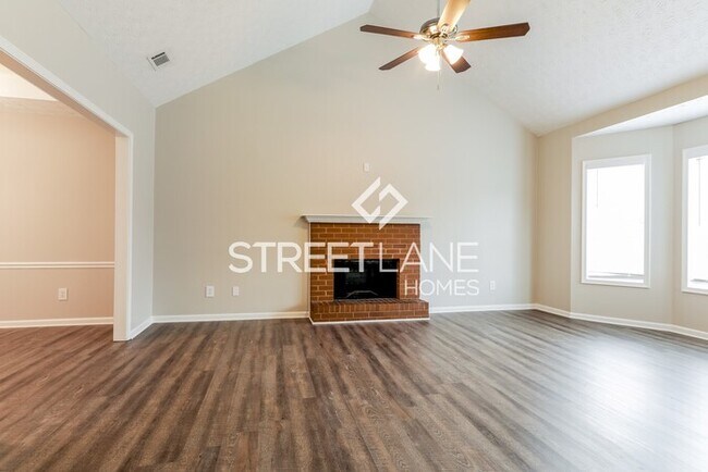 Foto del edificio - Charming 4 Bedroom in Dacula!