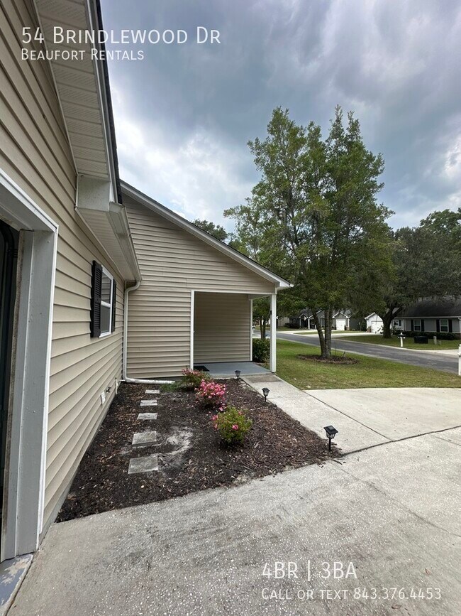 Foto del edificio - 54 Brindlewood Dr