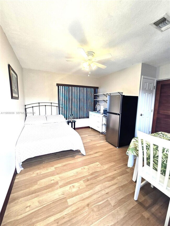 Foto del edificio - 10762 SW 61st Terrace