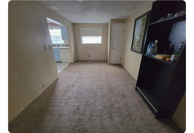 Building Photo - 4330 Kohler St