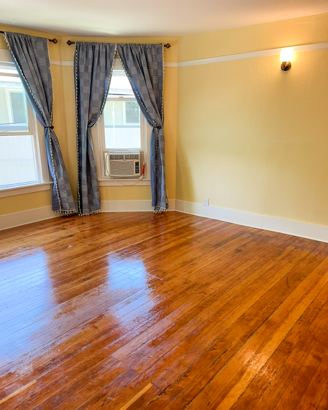 Foto del edificio - 4117 SE Long St