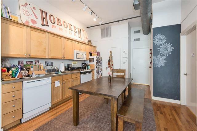 Foto del edificio - 1017 JEFFERSON St