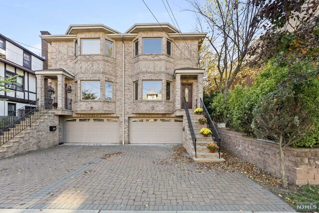 Foto principal - 236 Columbia Ave