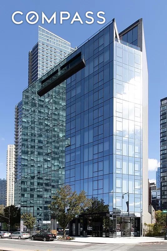 Foto del edificio - 45-07 Ct Square W