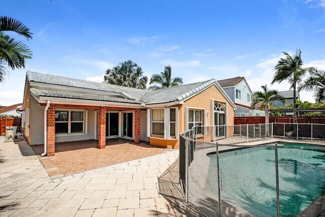 Foto del edificio - 7795 SW 161st Ave