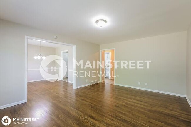 Foto del edificio - 10731 BEACON AVE, KANSAS CITY, MO 64134