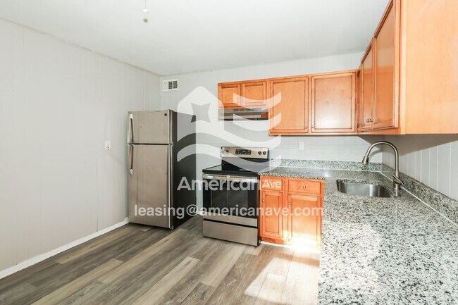 Foto del edificio - 13211 Forge Cir