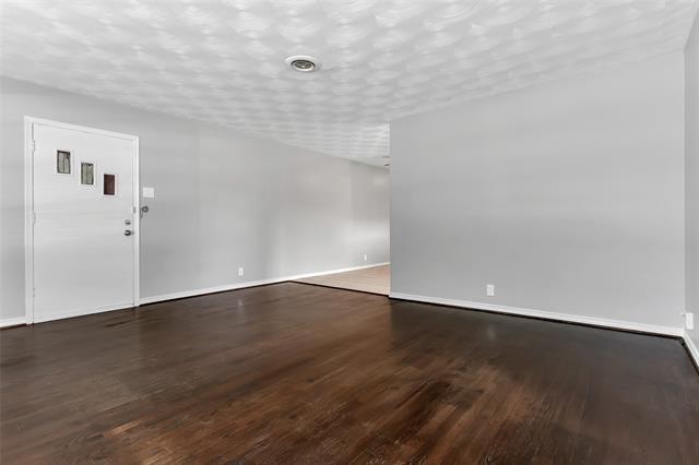 Foto del edificio - 11048 Wyatt St