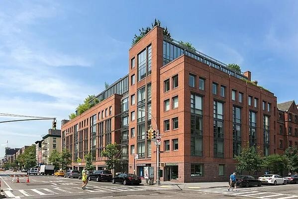 Foto del edificio - 177 9th Ave