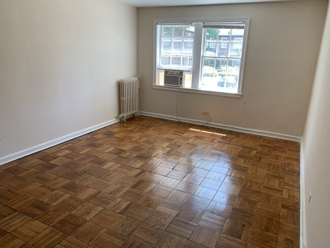 2851 Thornhill Rd Unit 62, Mountain Brook, AL 35213