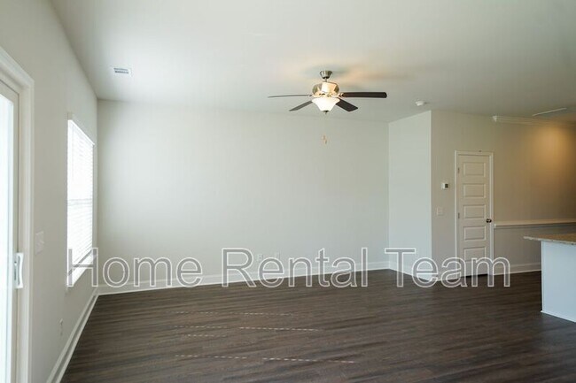 Foto del edificio - 481 Gov Treutlen Cir