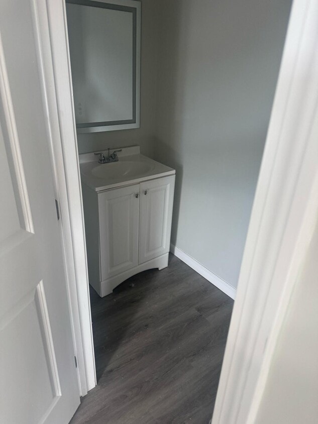 Building Photo - 2nd floor left