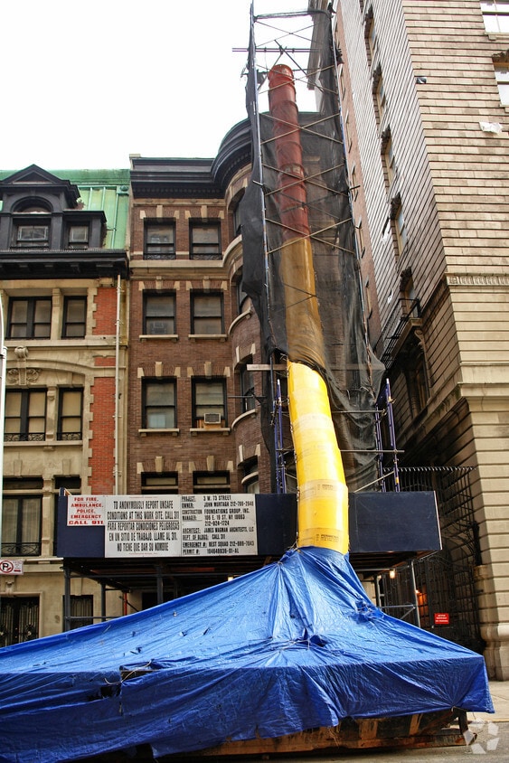 Building Photo - 3 W 73rd St