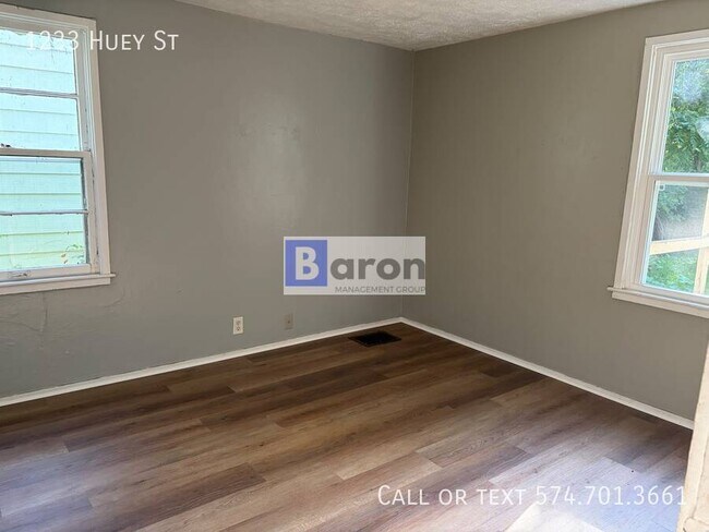 Foto del edificio - 1233 Huey St