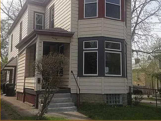 Building Photo - 2939 Cleinview Ave