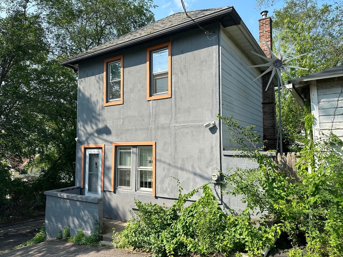 Front Exterior - 714 Brook St