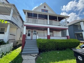 Building Photo - 1750 Alcoy Rd