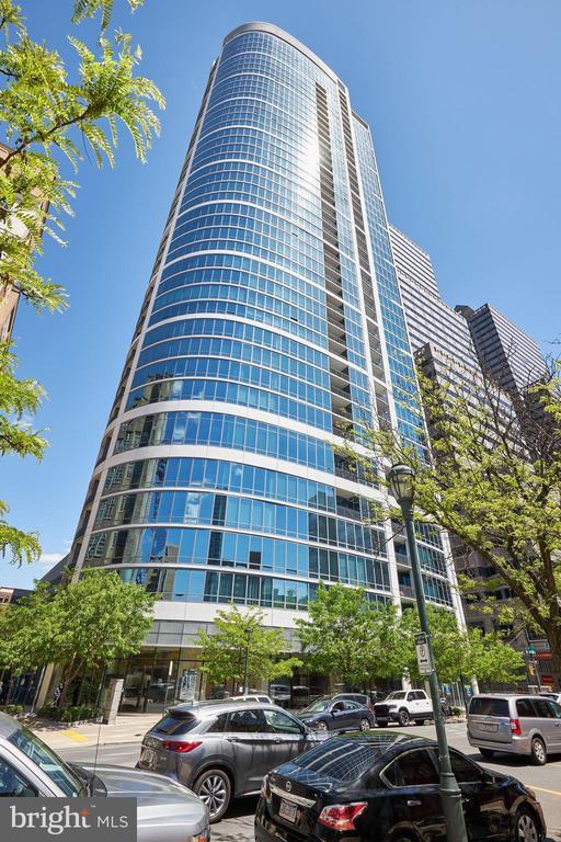 Building Photo - 2101 Market St