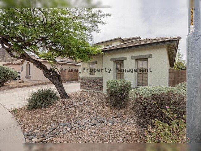 Foto del edificio - 6539 W Jomax Rd