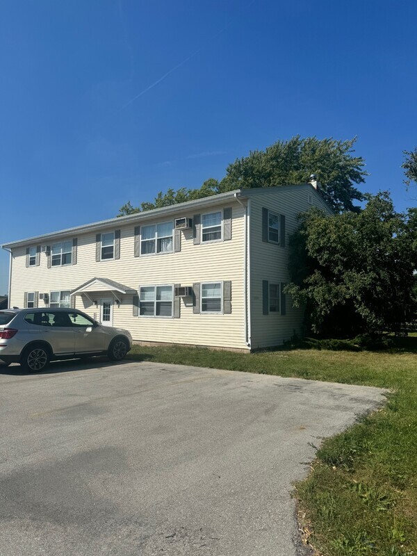 Primary Photo - 1234 S Erie St
