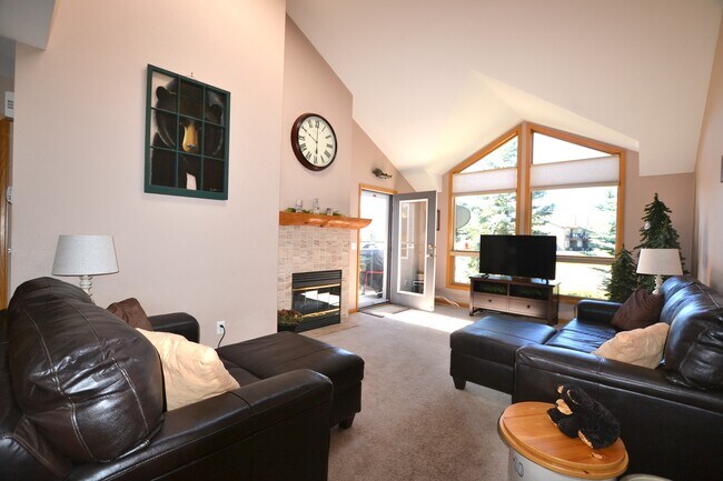 Foto del edificio - 1500 Raven Circle