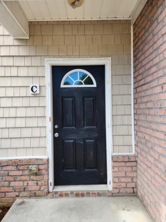 Photo - 111 Maddux Ln House