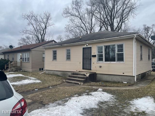 Primary Photo - 3 br, 1 bath House - 5319 w 2nd ave