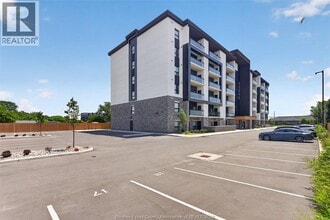 Building Photo - 11646 Tecumseh Rd E