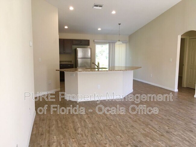 Foto del edificio - 12794 SW 31st Avenue Rd