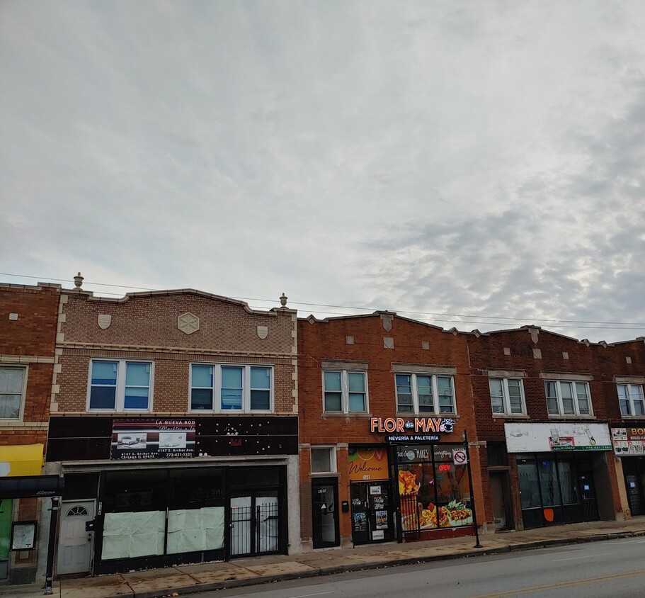 Primary Photo - 4147 S Archer Ave