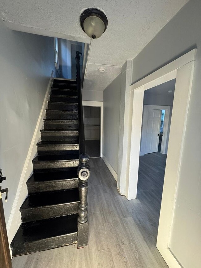 Foto del edificio - SINGLE FAMILY HOUSE FOR RENT